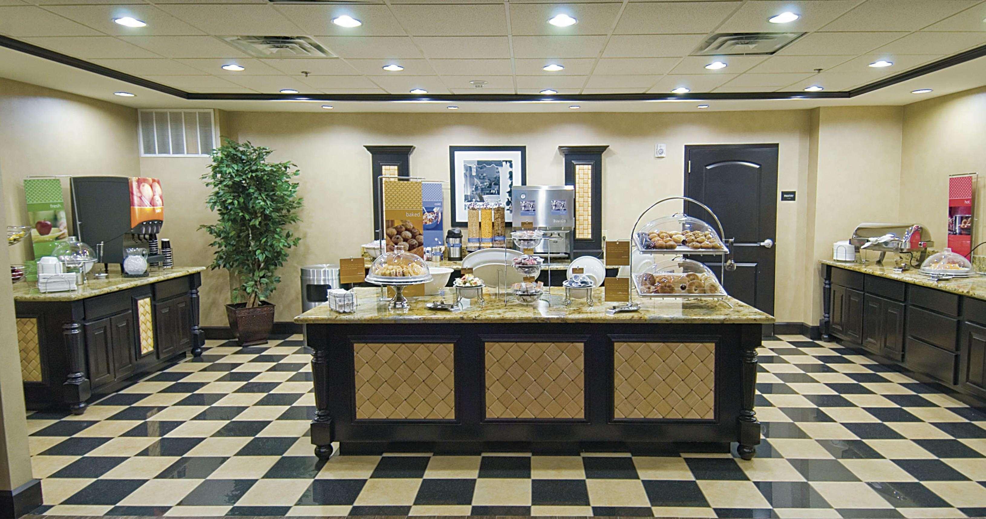 Hampton Inn & Suites Decatur Restaurant foto